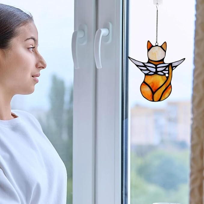 Angel Cat Memorial Ornament, Acrylic Window Hanging Decoration for Cat Lovers, Wings Suncatcher Decor, Pet Sympathy Gift Statue (Orange)