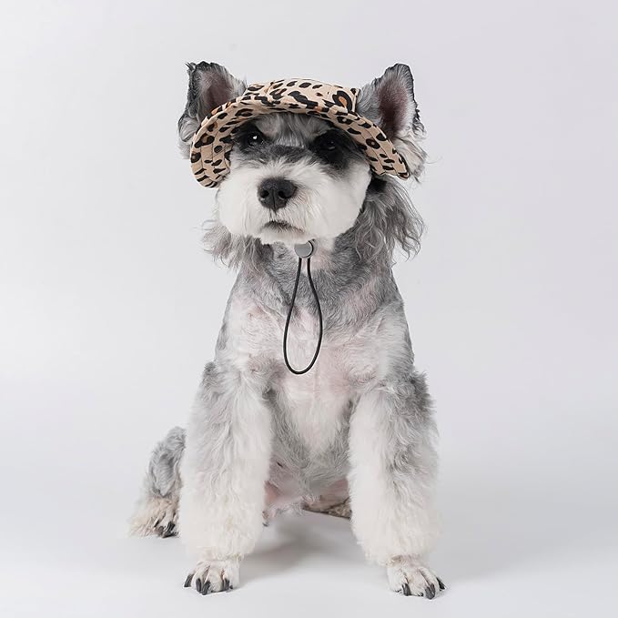Pet hat with Ear Holes Sunscreen Baseball Cap Suitable for Small and Medium-Sized Dogs Outdoor Climbing hat in Summer Pet Products (Brown, Medium)