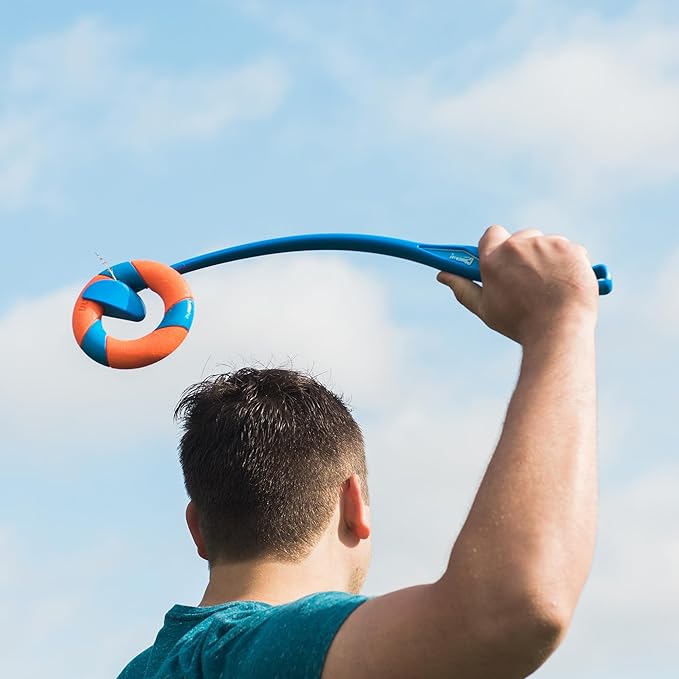 Chuckit! Ring Chaser Dog Ball Launcher Dog Toy Set, 22 Inch Length with 4.5 Inch Dog Ball Ring