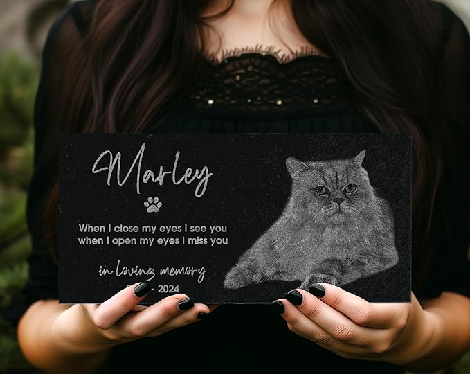 In Loving Memory Pet Memorial Stone w/ Engraved Image: Dog, Cat, Puppy, Kitten Grave Marker for Backyard, Garden Tribute, Cemetery Tombstone, Graveside Ornament, Burial Marker