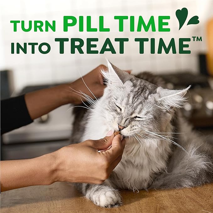 Greenies Feline Pill Pockets for Cats Natural Soft Cat Treats, Chicken Flavor, 1.6 oz. Pouch (45 Treats)