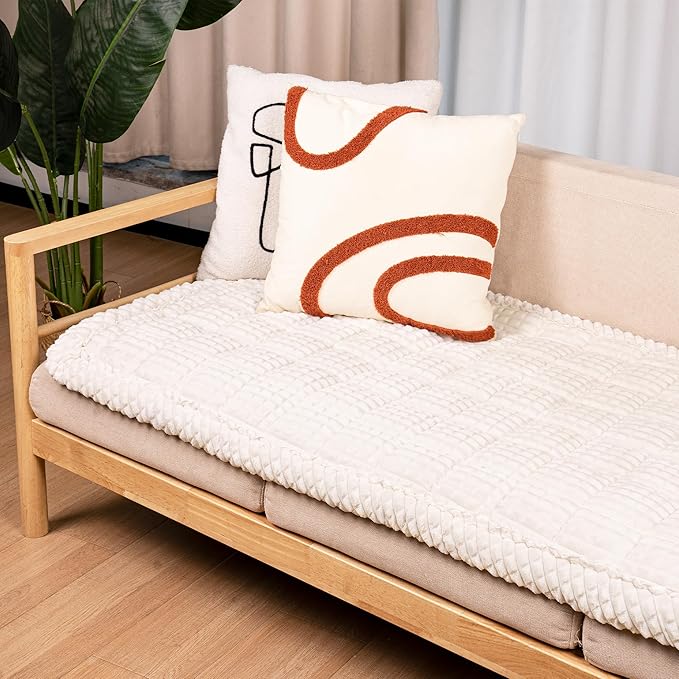 Washable Dog Couch Cover Protector, Non Slip Dog Bed Mat Machine Washable Large Blanket for Dogs, Pet Couches Covers for Sofa (Cream, 24.8 * 53.9 '')