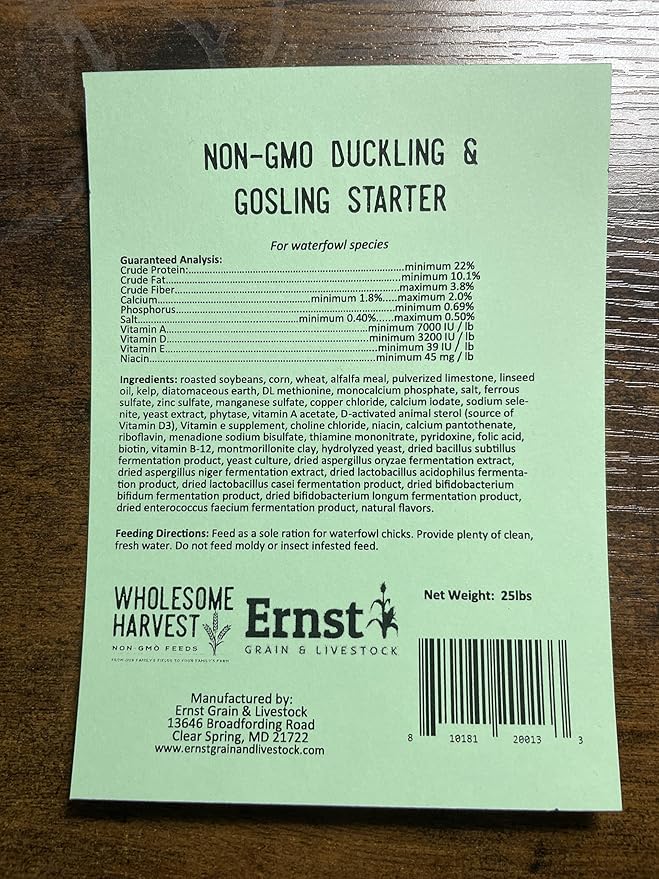 Non-GMO 10 lb Natural Gosling & Duckling Starter Feed - 22% High Protein Complete Bird Feed with Cracked Corn, Soybeans, Vitamins & Probiotics Formula for Healthy Flock Growth